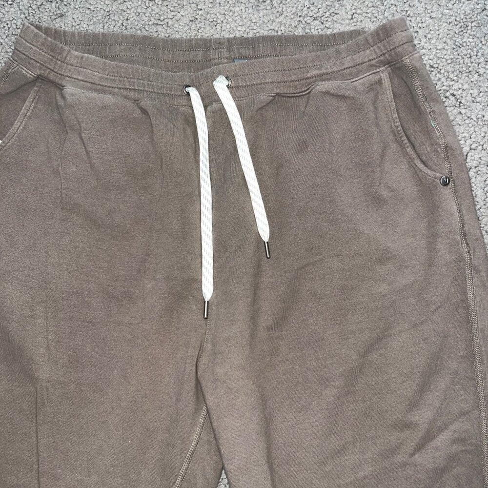 Vuori Laguna Lounge Pants 2.0 in Brown/Umber - Size XL - Excellent Condition - Picture 2 of 12